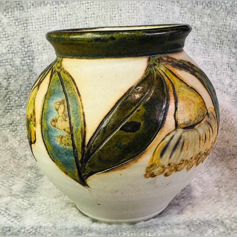 Vintage 1980’s Handcrafted Springmount Leaf Ceramic Vase From Australia